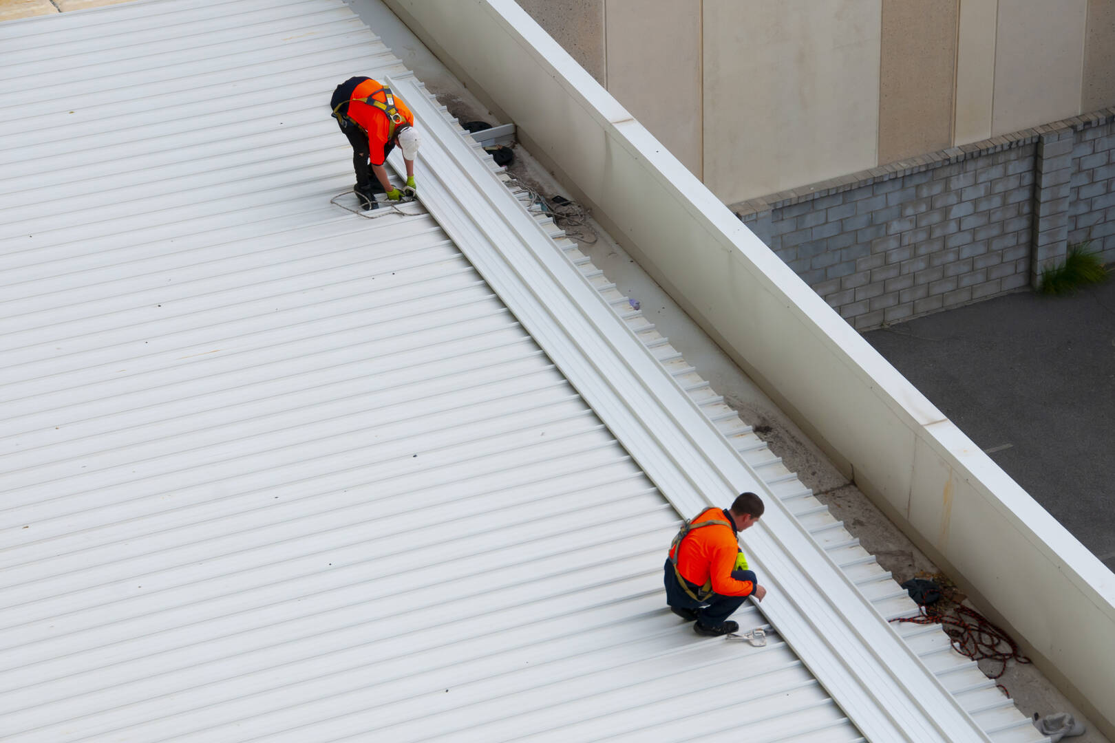 Toth Roofing