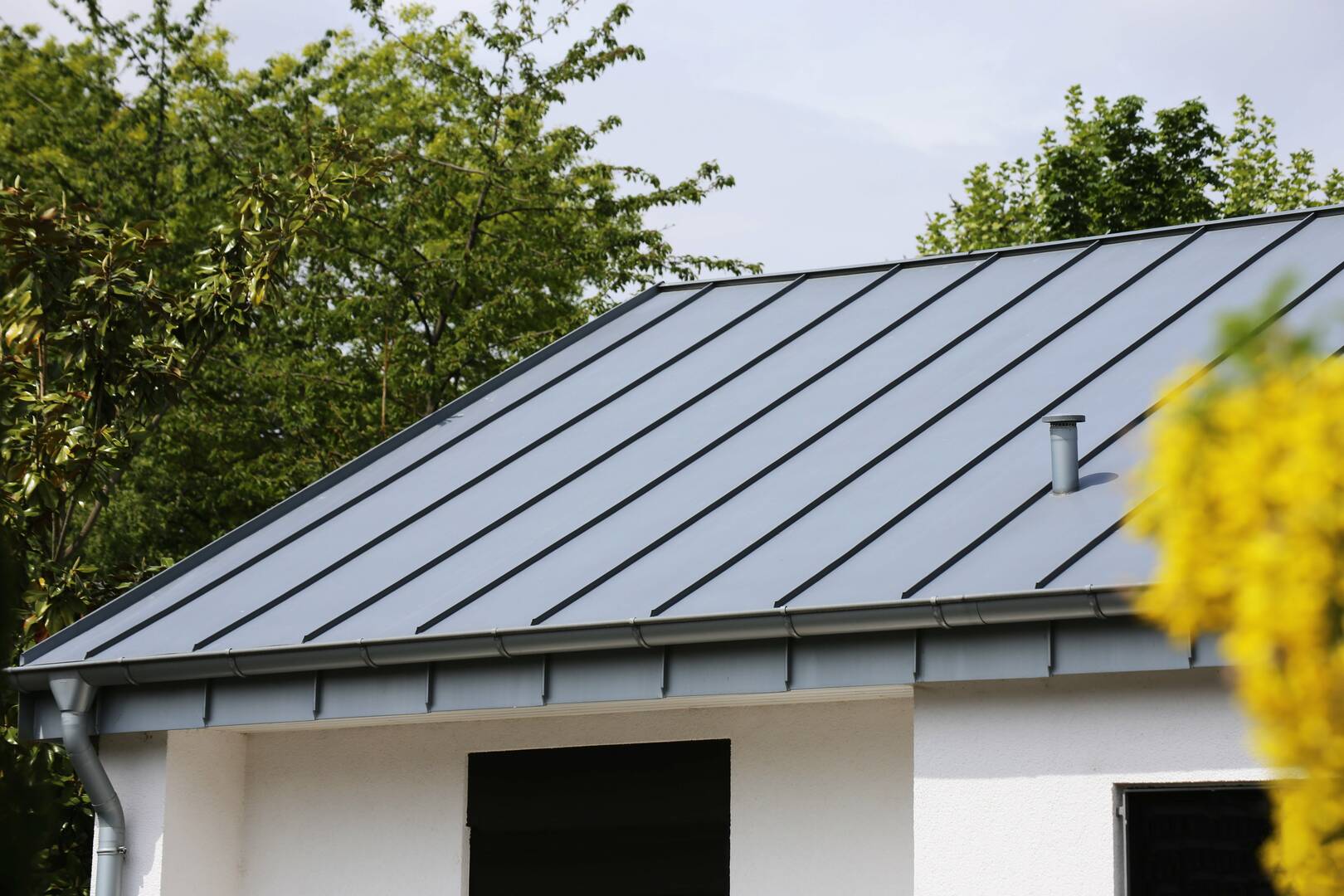 DeShazo and Son Roofing